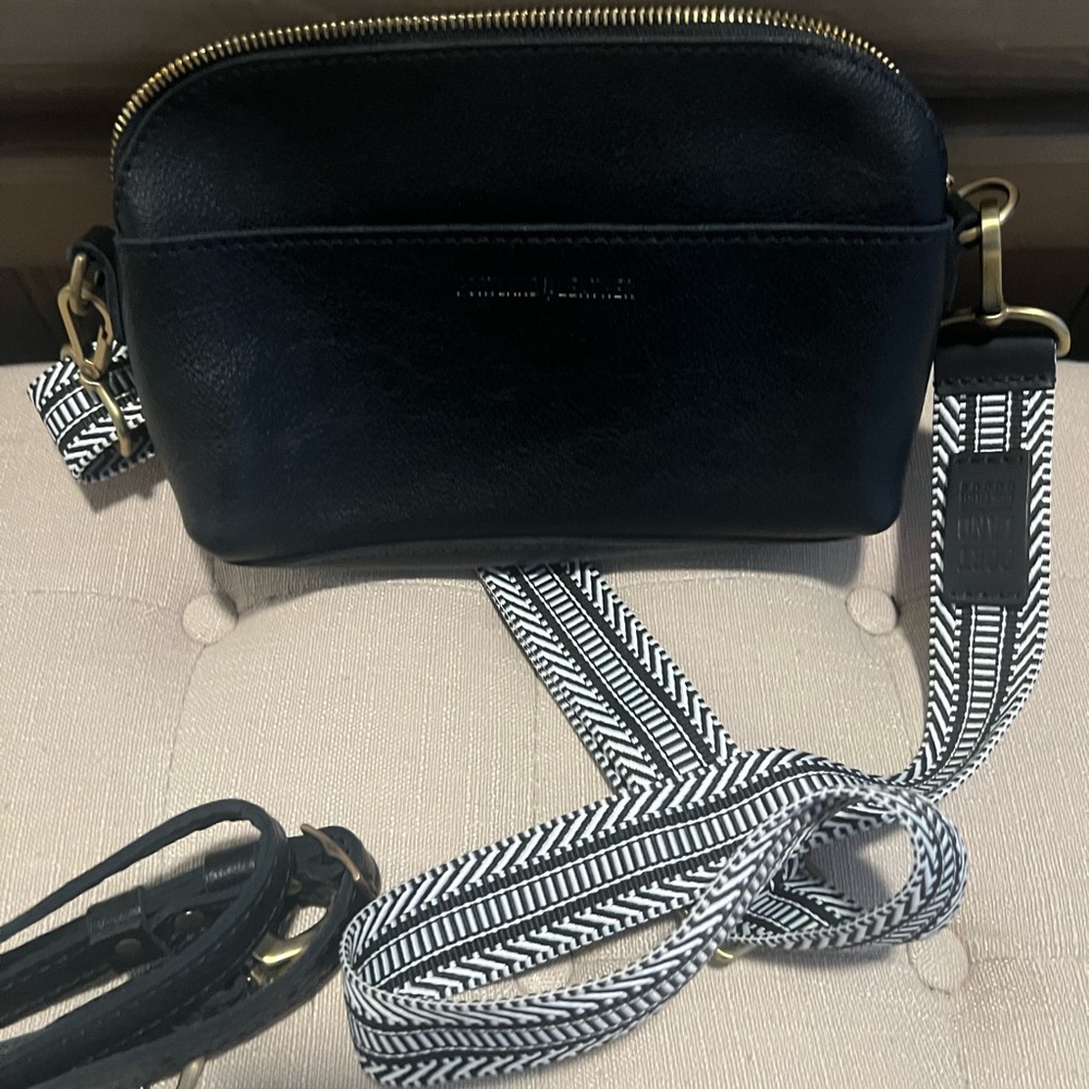 Portland Leather Goods Eclipse Crossbody